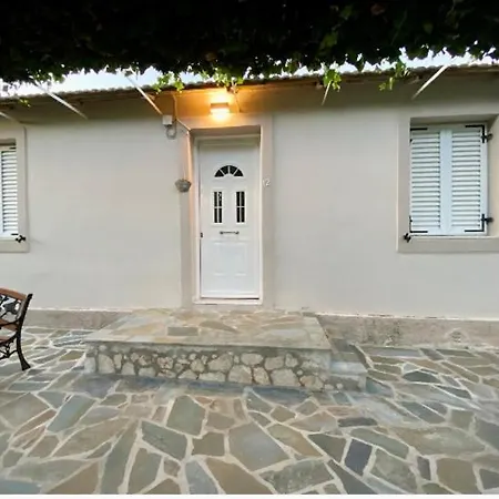 Dina's House Hébergement de vacances